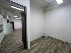 Tradehub 21 (D22), Factory #616921751